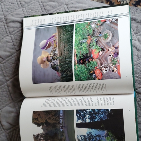 Cascadia. Seattle and Vancouver BC Coffee Table book - Picture 7 of 11